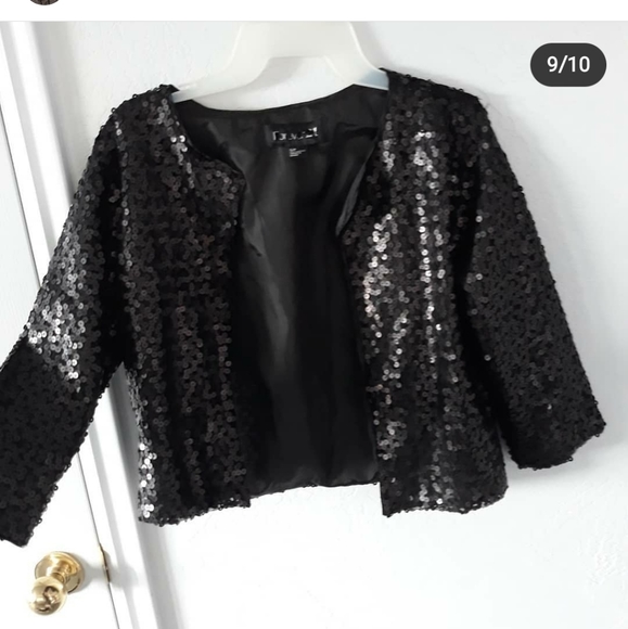 Jacket - Picture 3 of 4